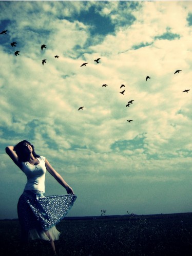 she_lives_in_the_clouds_by_cloud_room.jpg (520 KB)