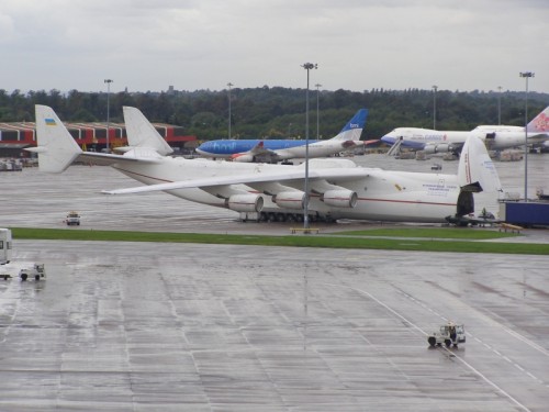 An-225-manchester-2006.jpg (338 KB)