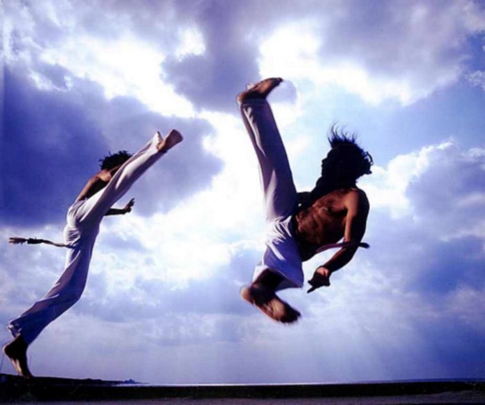 capoeira.jpg (138 KB)