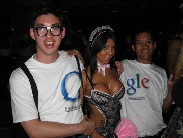 best_halloween_costume_2009.jpg (37 KB)