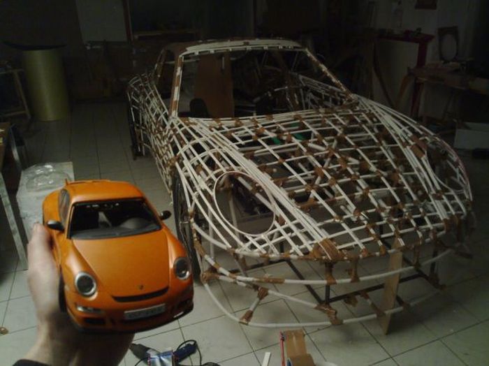 worlds_slowest_porsche_16.jpg (62 KB)