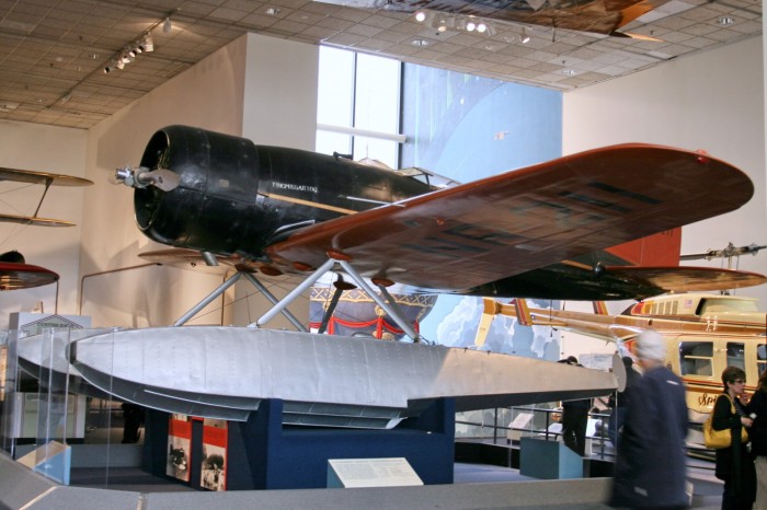 Lockheed_8_Sirius_'Tingmissartoq'_at_the_National_Air_and_Space_Museum,_Washington_DC.jpg (502 KB)