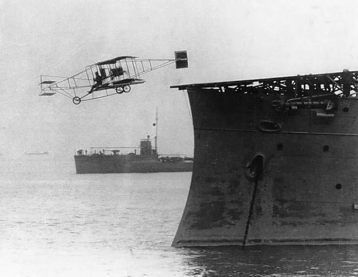 First_airplane_takeoff_from_a_warship.jpg (74 KB)