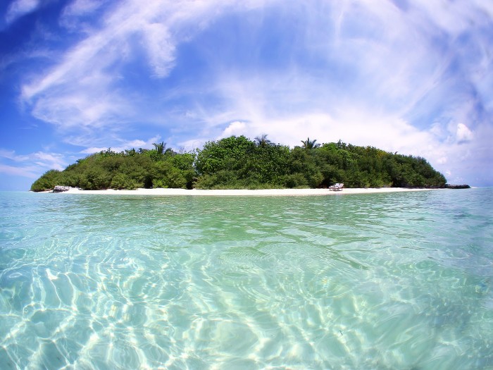 Maldives_Island_1600.jpg (673 KB)