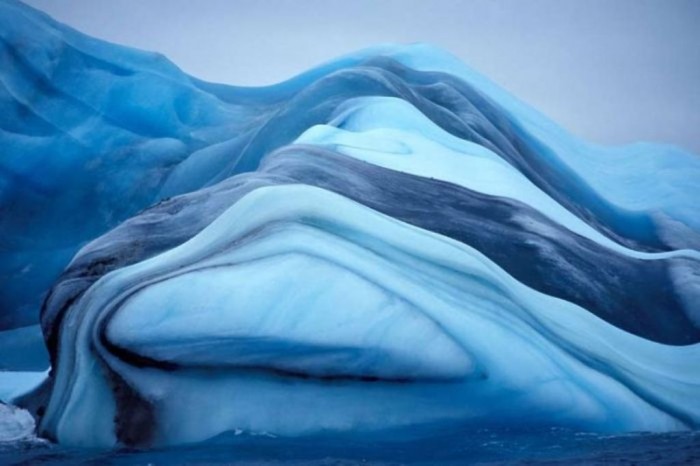 incredible_icebergs_37.jpg (64 KB)