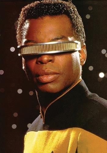 2_geordilaforge2367.jpg (44 KB)