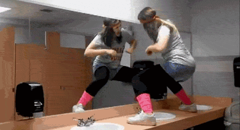 6654_0d7c.gif (993 KB)