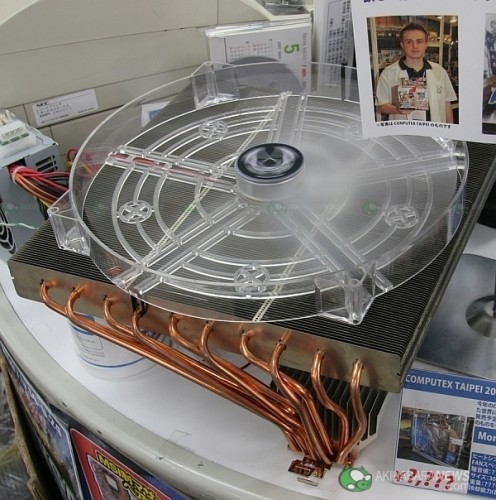 computex_1.jpg (305 KB)