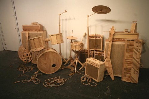 instruments.jpg (91 KB)