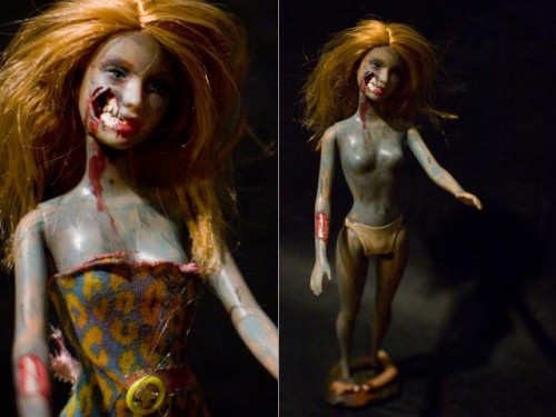 Zombie-Barbie-02.jpg (38 KB)