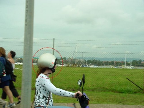 womanmotorcycle6.jpg (37 KB)