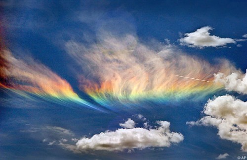 rainbow.jpg (55 KB)